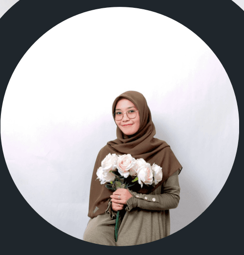 Ustadzah Dwi Hafni Hafsah